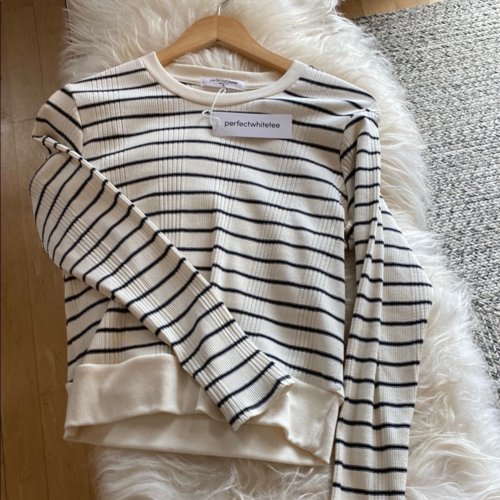 Perfect White Tee, Stef, sugar & black, nwt
